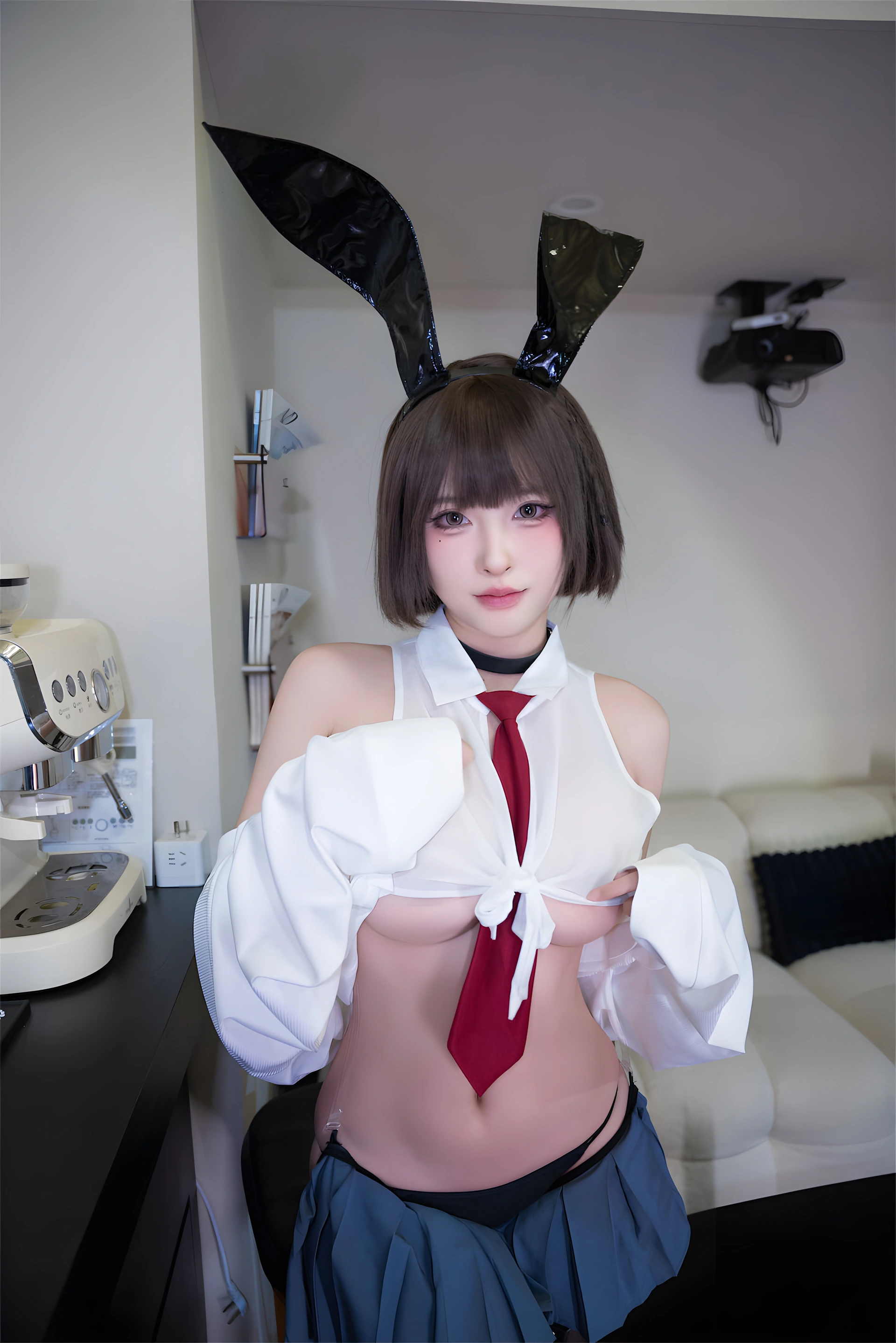 清水由乃 – NO.062 JK兔女郎 1
